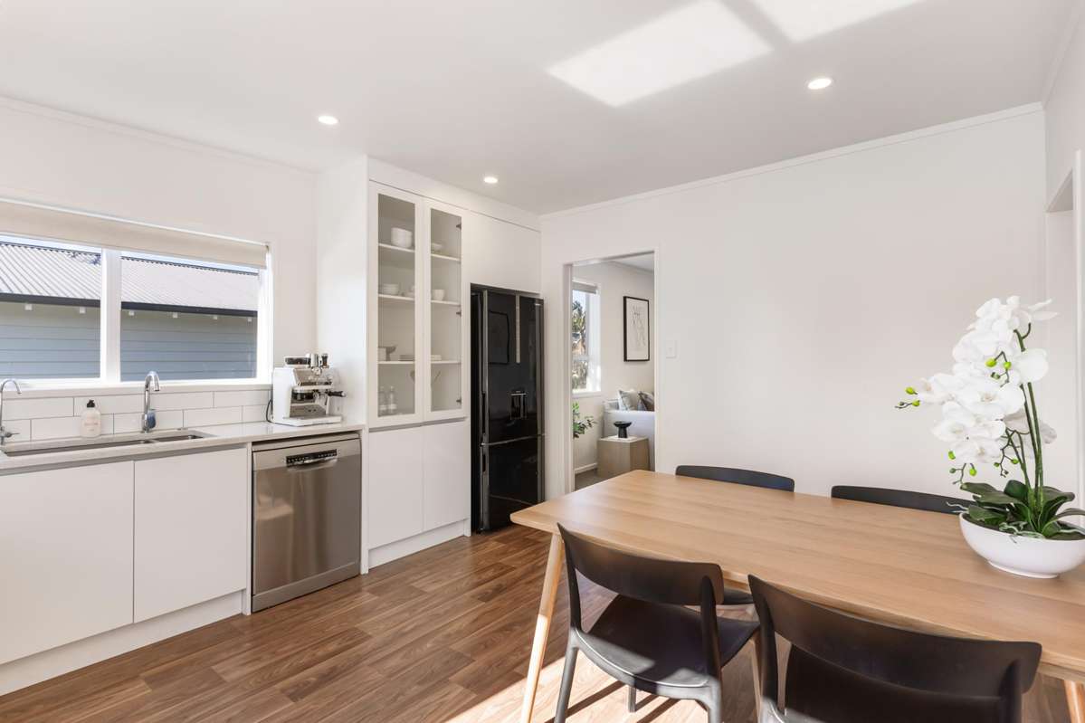 42 Warwick Avenue_4