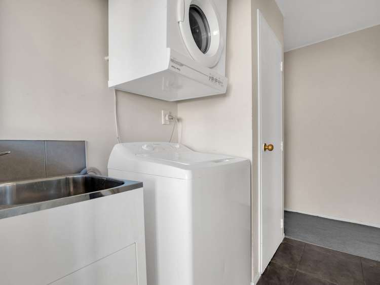 7A Thomson Avenue Dinsdale_12