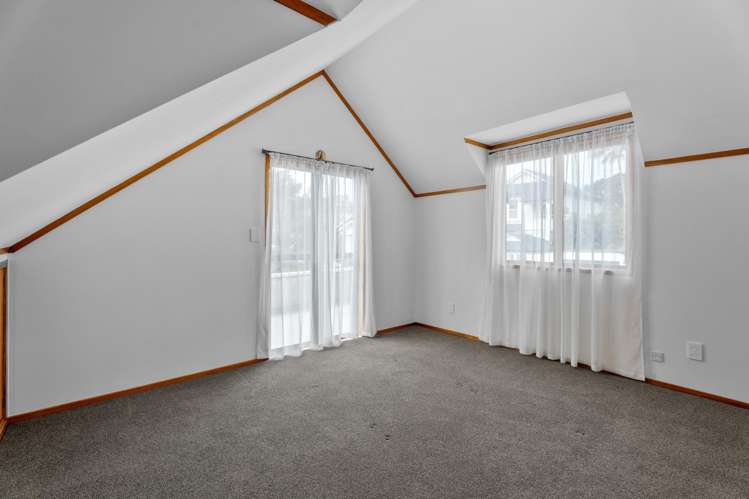 33 Queens Parade Devonport_22