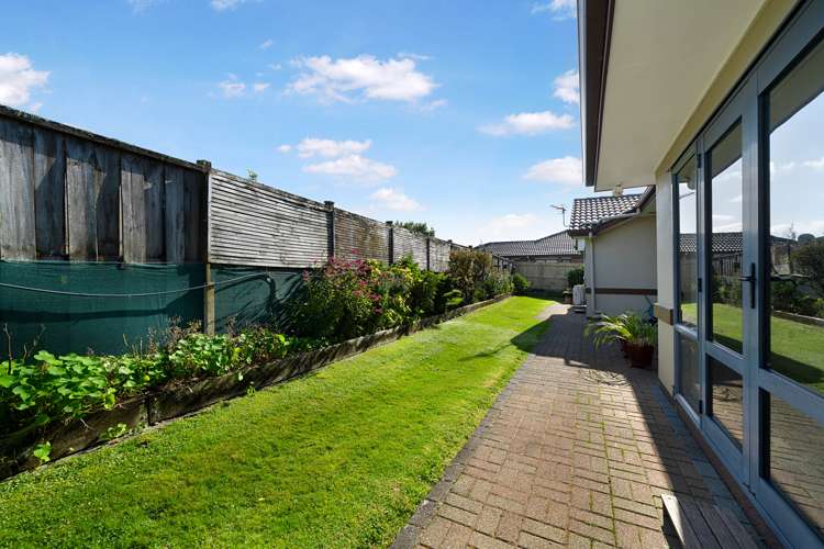 4 Russett Grove Henderson_23