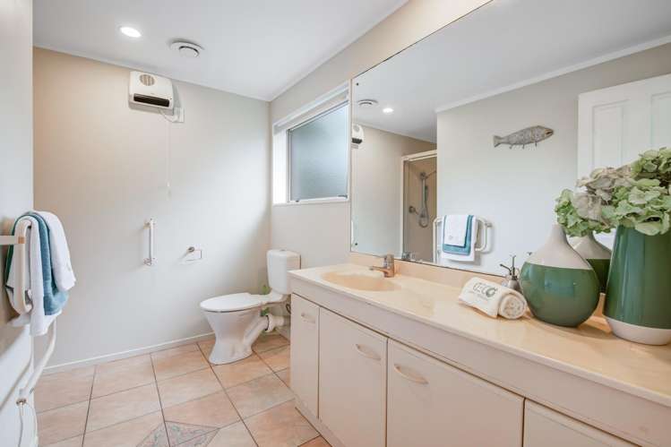 36 Woodstock Road Forrest Hill_14