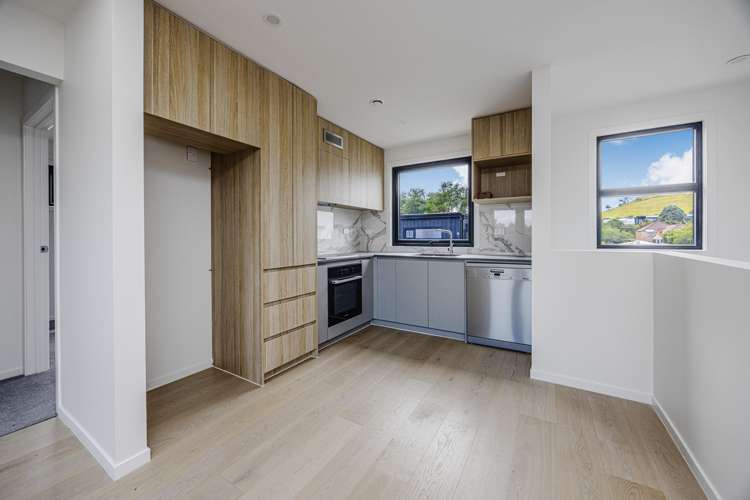 14 Kaaramuramu Lane Mangere Bridge_2