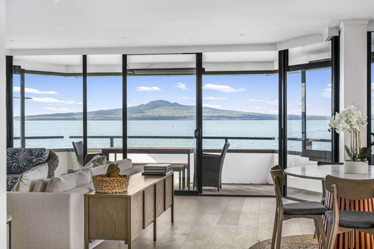 3/165 Tamaki Drive_0