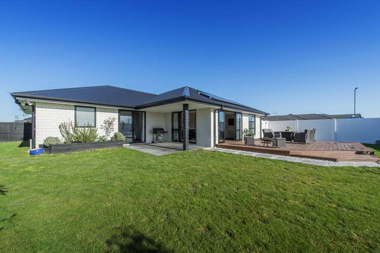 32 Temple Avenue Lincoln_17