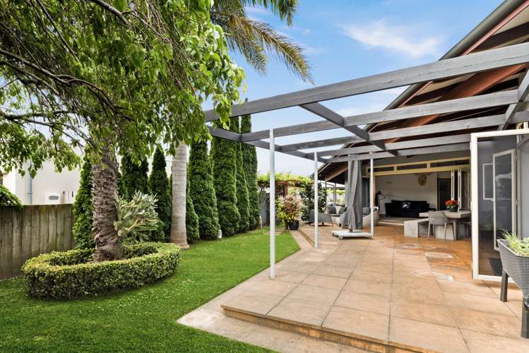 207 Avenue Road Greenmeadows_12