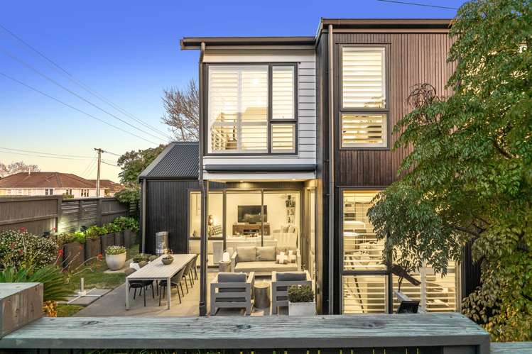 9 Fernwood Place Wai O Taiki Bay_10