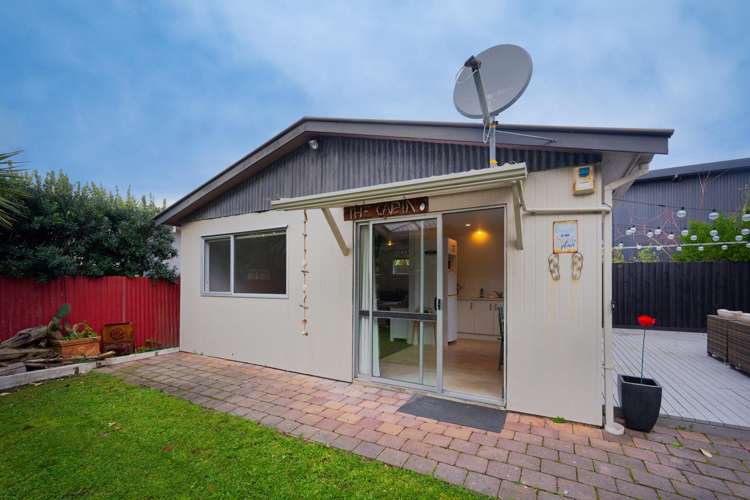12 Moa Road South Bay_16