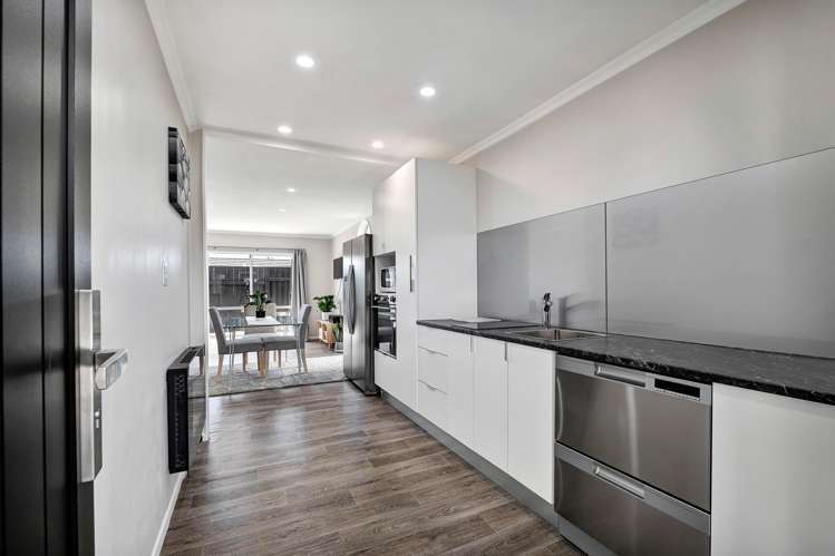 1/220 Coronation Avenue_1