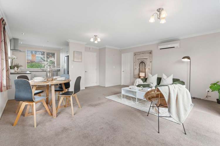 B/3 Laing Street Mosgiel_6