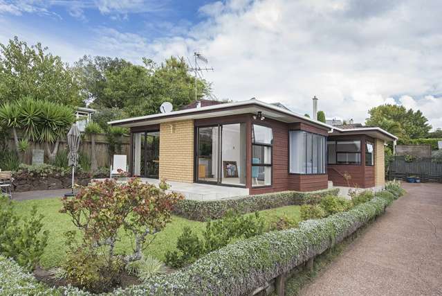 3 bedroom house in Remuera