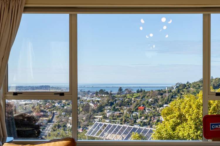 2/31a Huntsbury Avenue_1