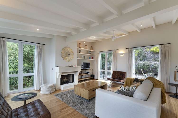 6 Matau Place Fernhill/Sunshine Bay_19