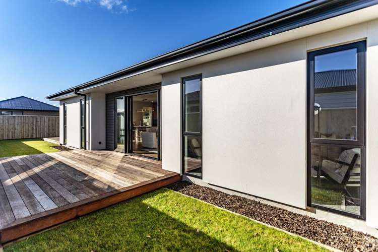 71 Benashet Drive Lincoln_19