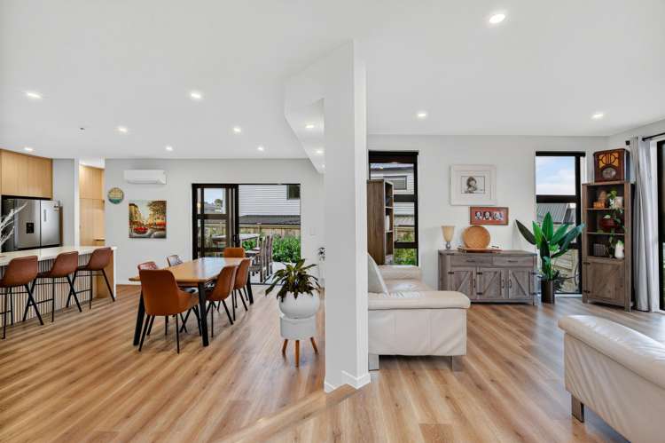 6 Whale Bay Rise Gulf Harbour_7