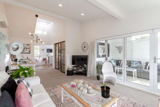 1/3 Lighthouse Road Bluff Hill_2