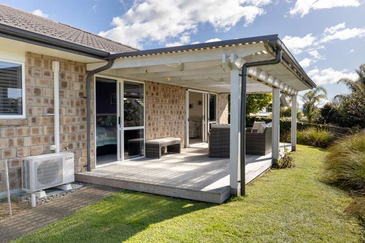 15 Parkland Rise Omokoroa_11