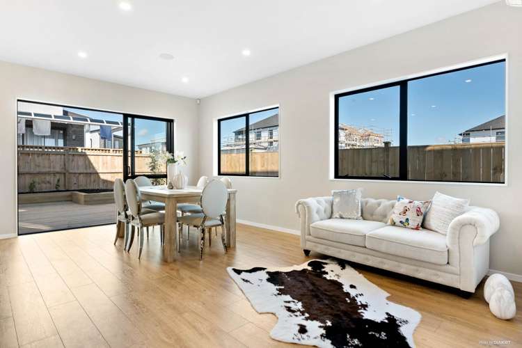 28 Craigs Way Hobsonville_4