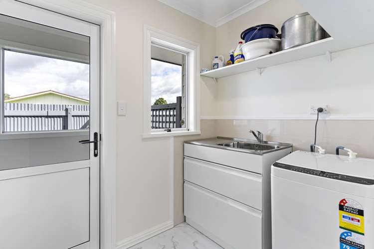 6 Augustus Street Carterton_13