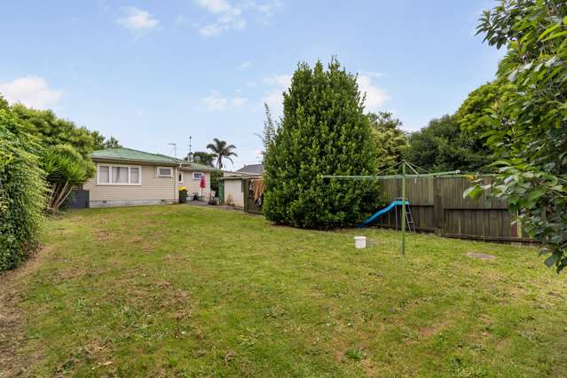 8 Sutton Crescent Papakura_4