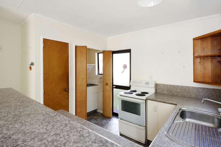 3/18 Arapiki Road Stoke_7