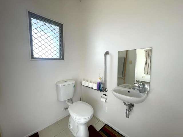 12/15 Bishop Lenihan Place East Tamaki_4