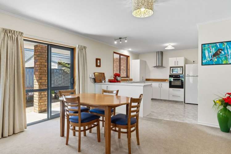 19 Captains Close Waikawa_8