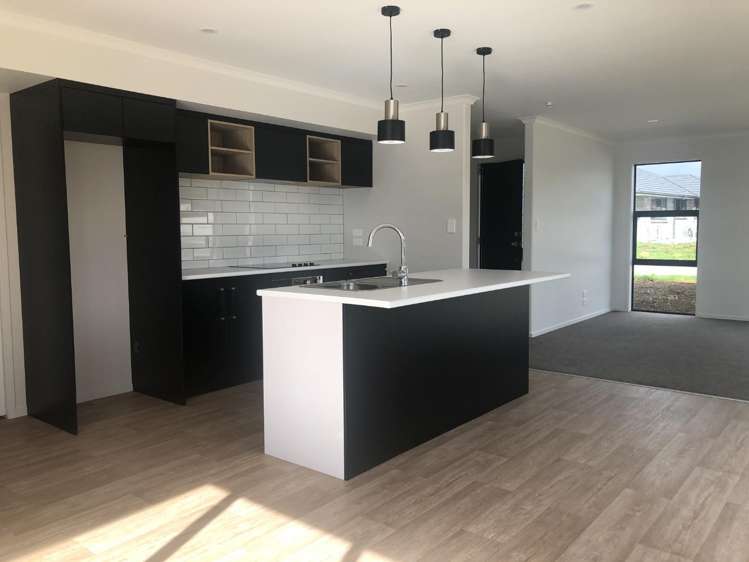 8 Ohau Crescent Tikipunga_3