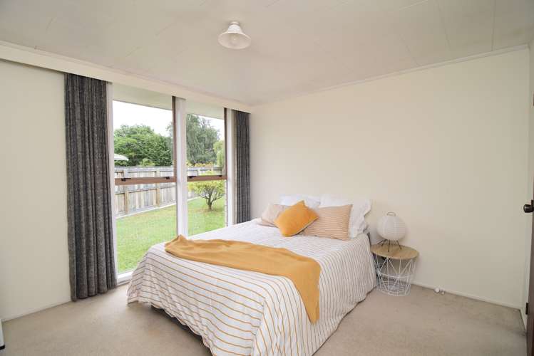 1 Deller Drive Carterton_8
