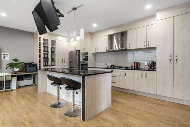 4/21a Mount Smart Road Royal Oak_4