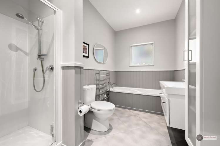 17 Oceanview Terrace Tirohanga_16