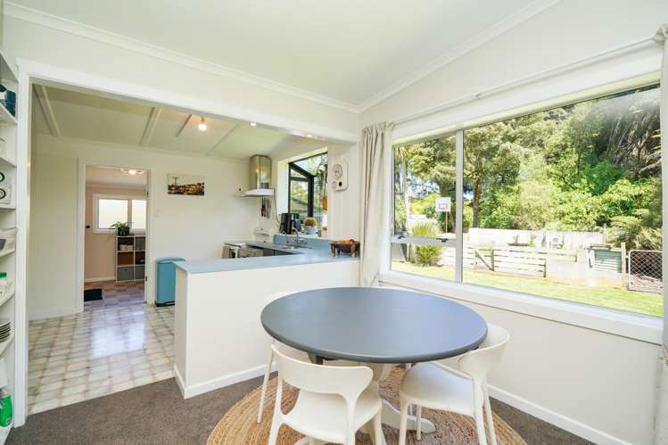 18 Mahuri Road Otatara_5