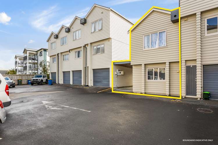 7/4 Keeling Road Henderson_12