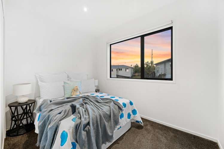 41a McClintock Road Massey_17