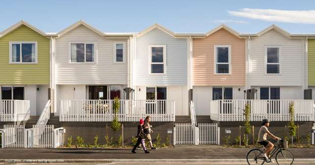Coastal Lifestyle - Emphasis on Style