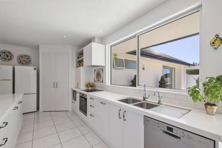 72 Oakgrove Drive Rangiora_11