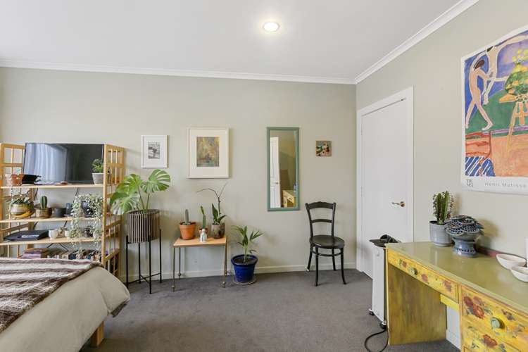 4 Chilka Street Berhampore_1