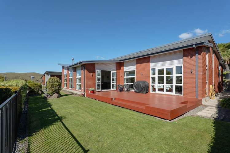 18 Kenmure Drive Huntsbury_1