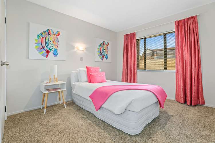 2/77 Harvey Street Waipahihi_19