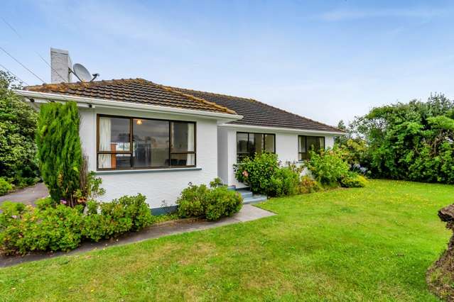 80 Gisborne Terrace Opunake_2