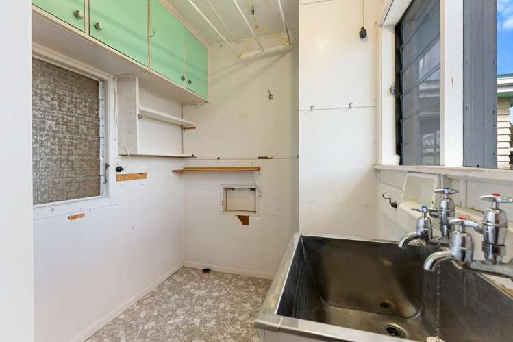 17 Atmore Avenue Otaki_8