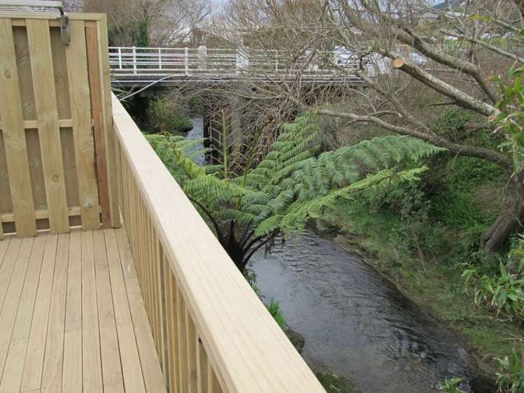 4 Melville Street Tawa_10