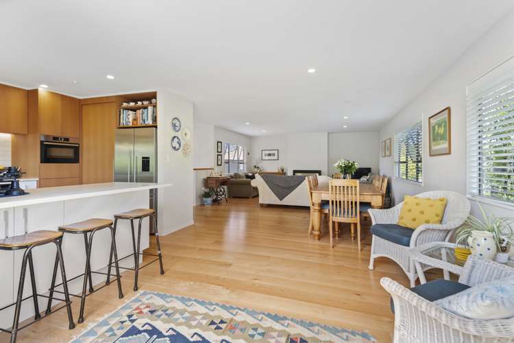 1/16 Channel View Road Campbells Bay_6