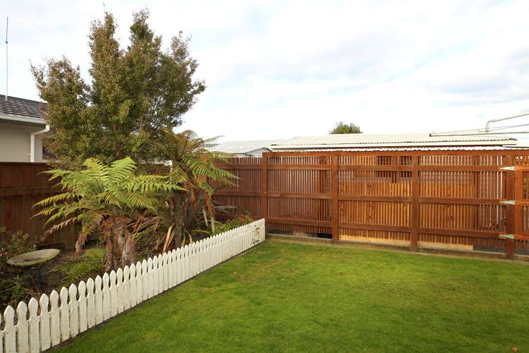 32 Robinson Crescent Tamatea_15