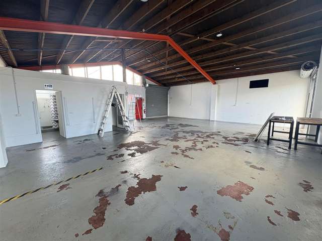 Savills | Affordable Warehouse + Yard