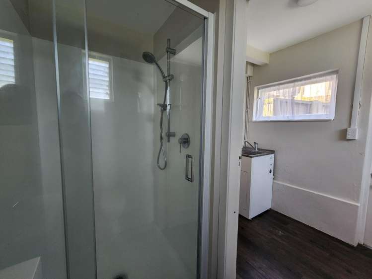 2/51A Grange Road 1126_6