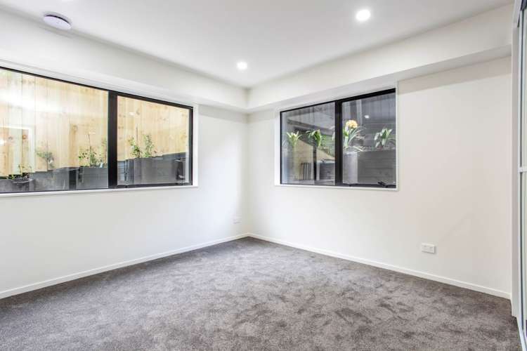 7A Craigbank Avenue New Lynn_15