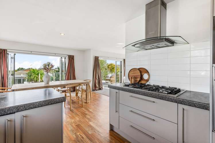 80C Golf Road New Lynn_19