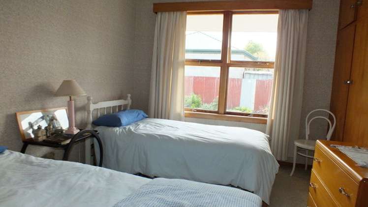 46 Reid Crescent Allenton_9