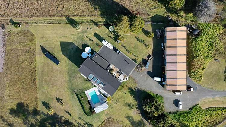 157 Puke Road Kumeu_9