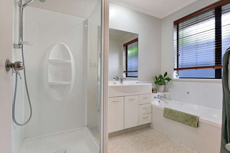 10 Arlington Court Rototuna North_15